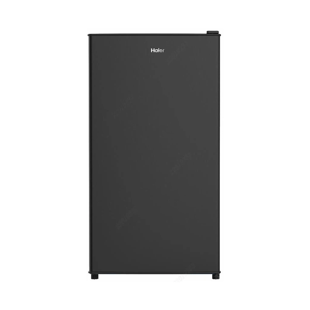 ثلاجة هاير بسعة 90 لتر | باب واحد | تبريد سريع وثابت | استهلاك اقتصادي 60 واط | رفوف زجاج مقوّى | درج خضروات | إضاءة LED | تصميم أسود أنيق للمطابخ الصغيرة والغرف موديل HR-135BLUK2YM